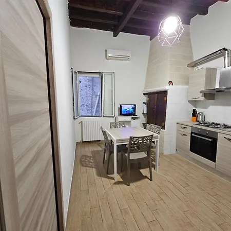 Apartment Santa Chiara *